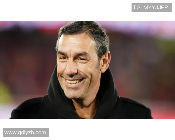 足球明星罗贝尔的个人资料与职业生涯全景解析 足球明星罗贝尔的个人资料与职业生涯全景解析