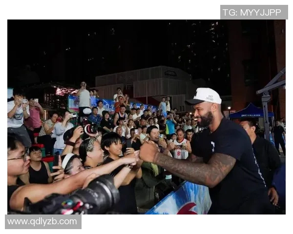 篮球明星光临安图引领激情赛事点燃篮球热潮